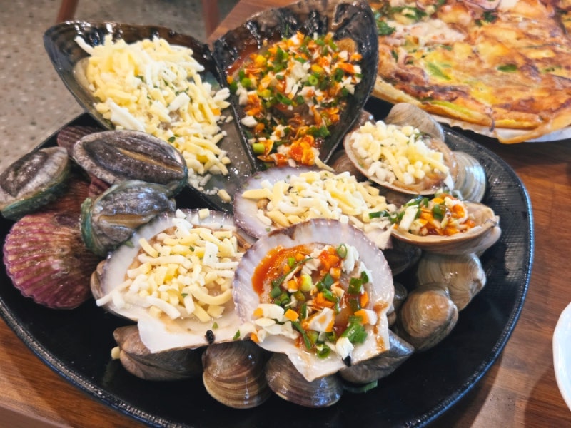 [신두리식당] 조개구이가 미쳤더용.. 신두리해수욕장조개구이 태안데이트