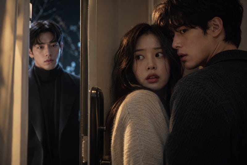 너 말고 다른 연애 5회 충격 엔딩…안은진·이주안 키스, 서강준은 진실을 알게 될까