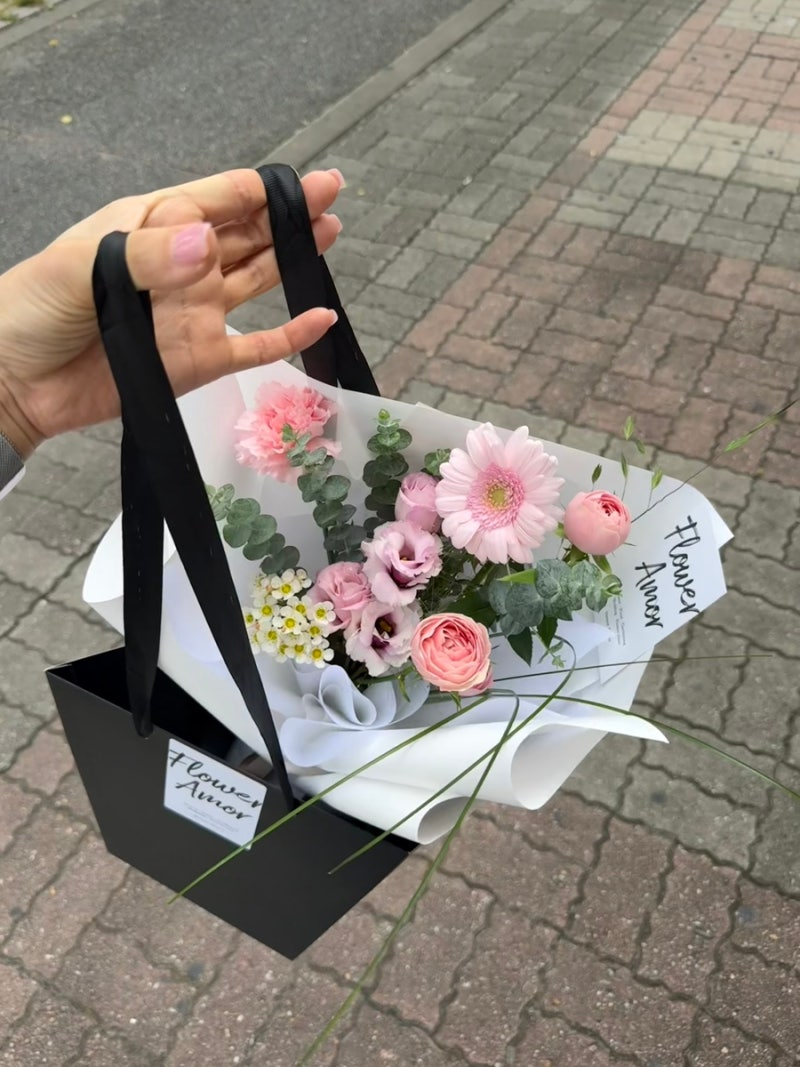 [대전 꽃집 추천] 대전 꽃집 아모르 꽃다발 | 대전 레터링케이크 치얼스케이크 | 선화동 꽃집 ....