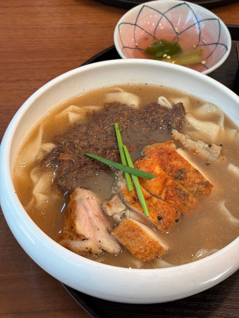 [수원]광교맛집 시콜 제주고사리닭칼국수, 광교칼국수 이색 보양식