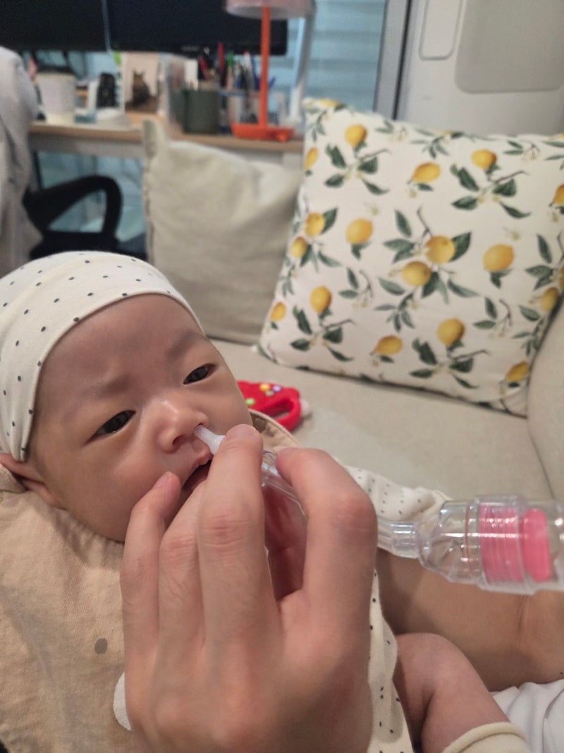 신생아 아기 코막힘 수동식콧물흡입기 뺑코 오트리빈