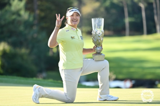 "메이저 우승컵만 3개?" 유해란, 블루헤런 '지옥 코스'서 혼자만 언더파 친 결정적 이유; KLPGA ....