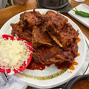 [강남/역삼] 신동궁감자탕 뼈숯불구이 역삼직영점 내돈내산 후기｜푸짐하게 먹고 볶음밥까....