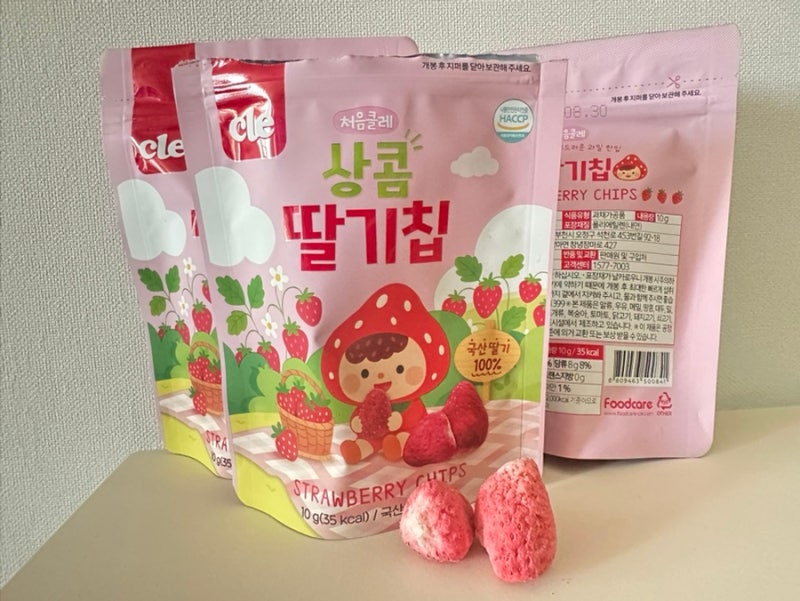 Recommended Kids' Snacks in MBC's "Married Woman Killer" Starring Gong Hyo-jin and Jung Joon-won: Cheoeum Cle's Refreshing Strawberry Chips!