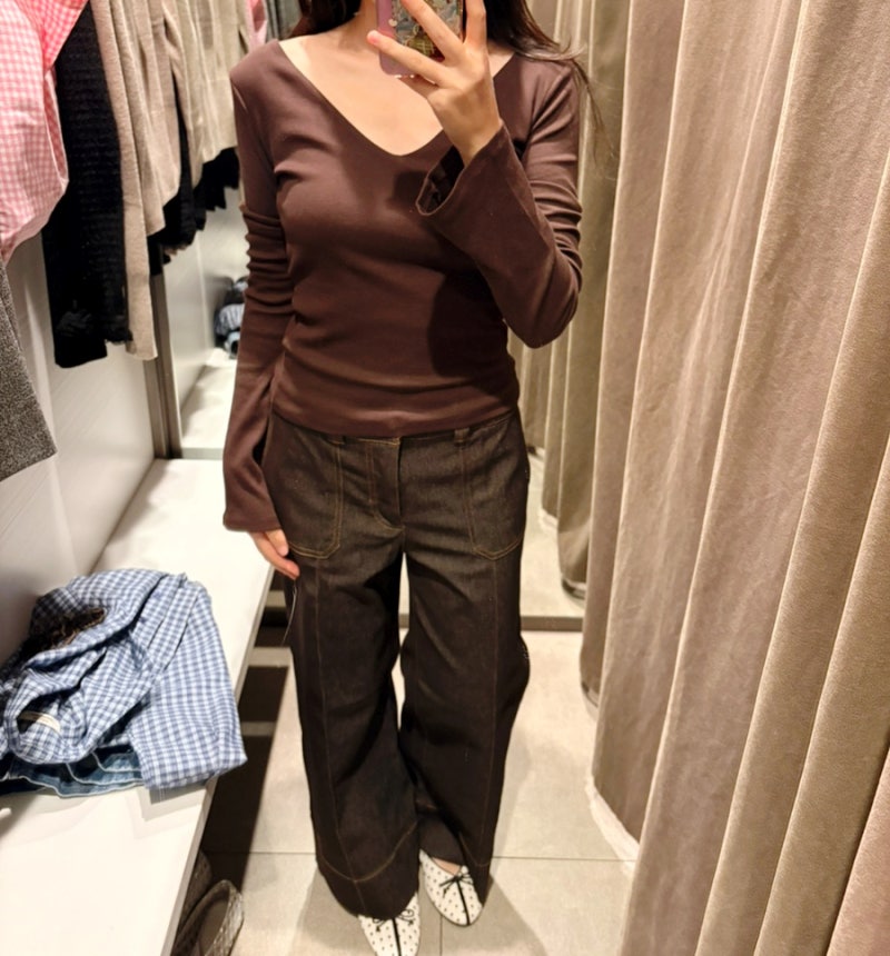 ZARA 자라 매장 가을코디 긴팔티셔츠 팬츠 니트 추천템