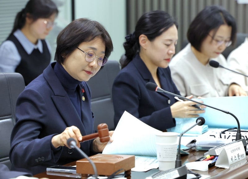 기초생활수급자 부모·자녀 소득도 확인할까? 부양의무자 기준은?