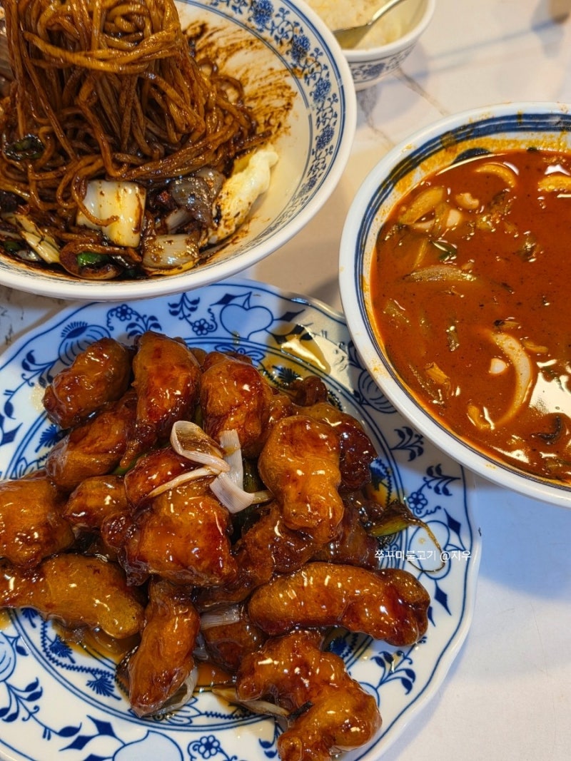 탕수육이 잘생긴 망원 중식 중국집 맛집 강동원 짬뽕 간짜장 탕수육 주말 오픈런 웨이팅