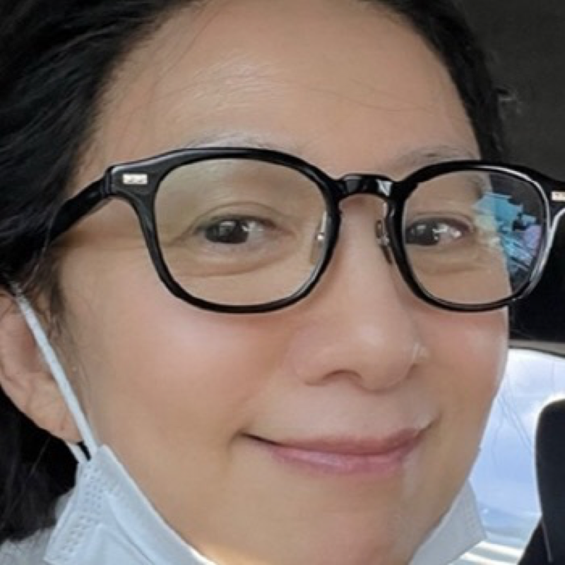 "주름조차 우아하다"…품평 쏟아지던 59세 이 배우의 민낯 셀카