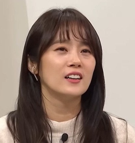 이수영, 9년째 진행한 라디오 돌연 중단..."아들 급성 백혈병 진단" 충격
