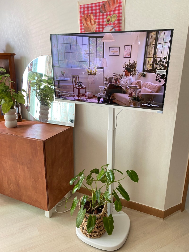 한성 스탠바이미 설치후기 가성비끝판왕 화이트에디션 TV ELEX TV 3200FSQ
