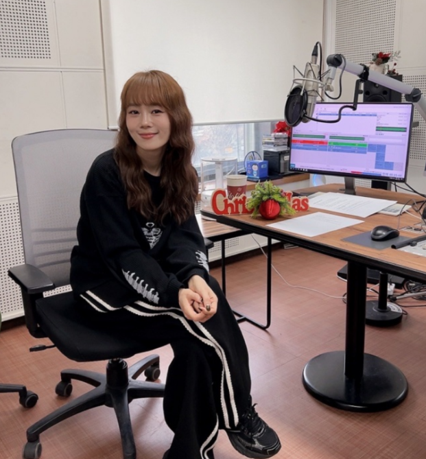 가수 이수영, 아들 백혈병 투병에 라디오 하차… 간절한 마음을 모아 쾌차를 빕니다 (급성 T....