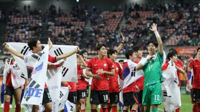 "군대가 혐오시설입니까?" 안철수 직격탄에 축구대표팀 발칵… '군 면제 재고'까지 번진 일파....