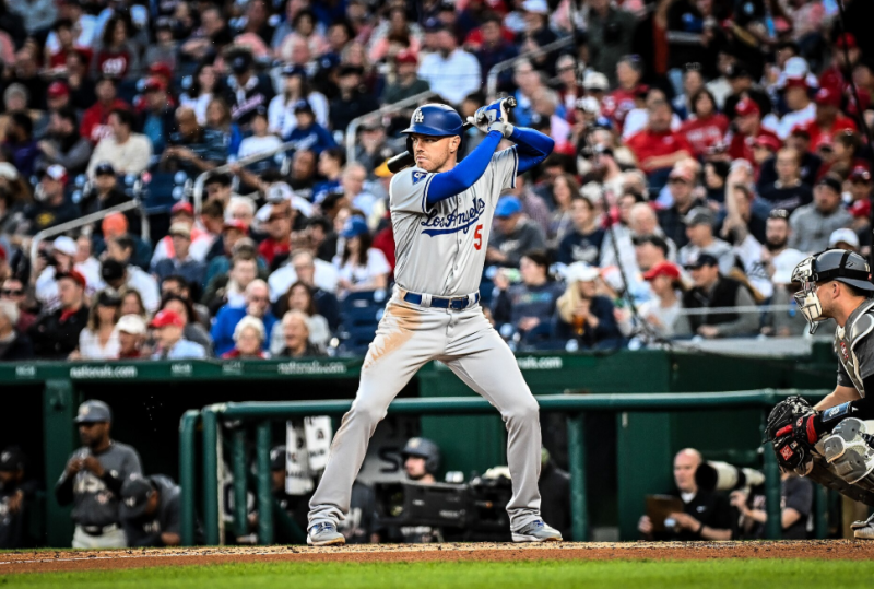다저스, 브레이브스에 2-3 석패… 프리먼·먼시 홈런에도 NLDS 1승 1패