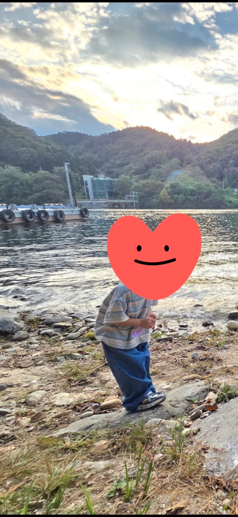 [육아] 헬로카봇 불빛 운동화 후기｜찍찍이라 혼자 신기 편한 아이 신발
