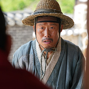 유해진 암살자(들) 논란 전말｜육영수 피격 사건 모티브·부산국제영화제 행사이슈