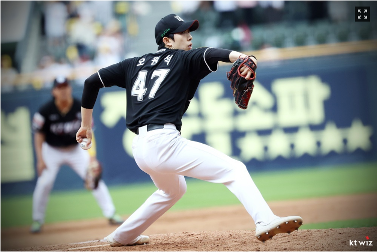KT 오원석 연봉 프로필, 트레이드 첫해 11승하고 군면제