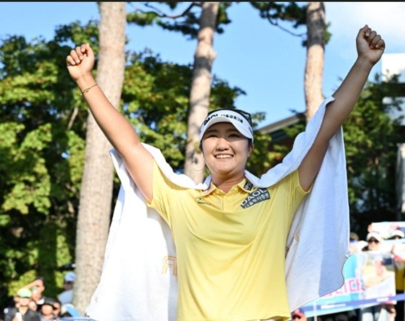 유해란 일냈다.LPGA 메이저 2승도 모자랐다… 국내 메이저까지 4타 차 완승
