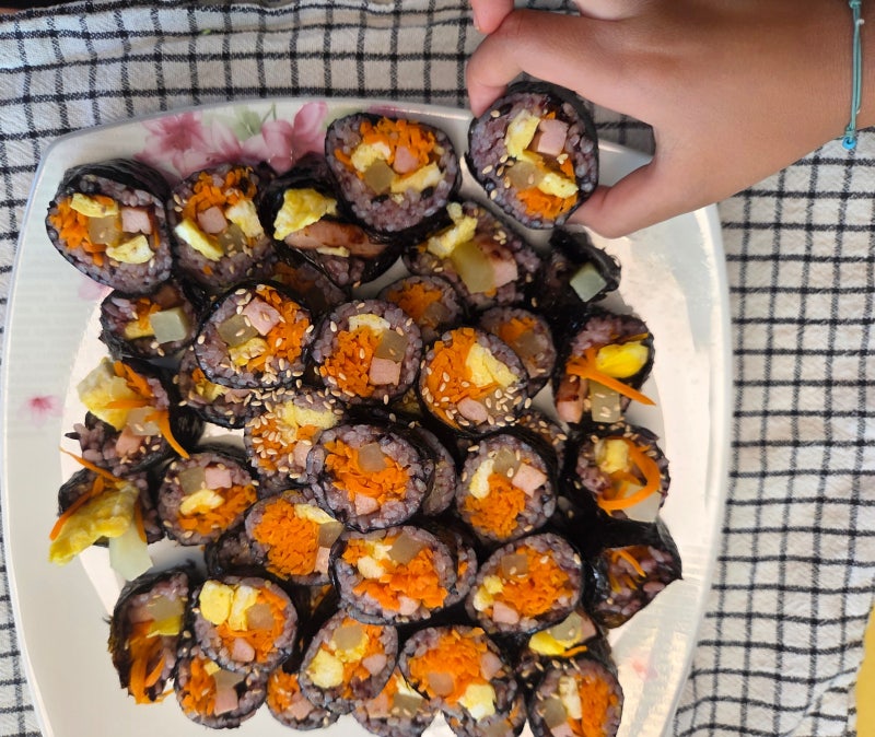 아이와 김밥 만들기, 김밥 밥 간은 어떻게? 둘째와 8줄 말았어요