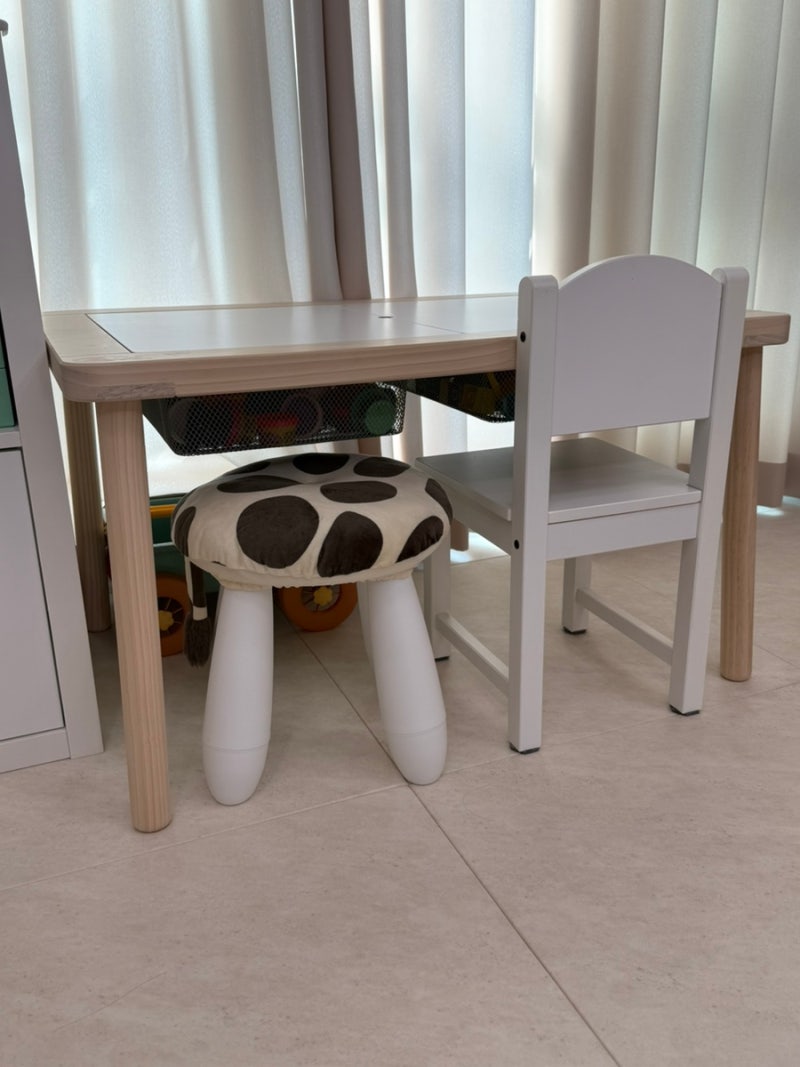 21개월 아기 놀이용 책상 추천 (IKEA FLISAT 이케아 플리사트)