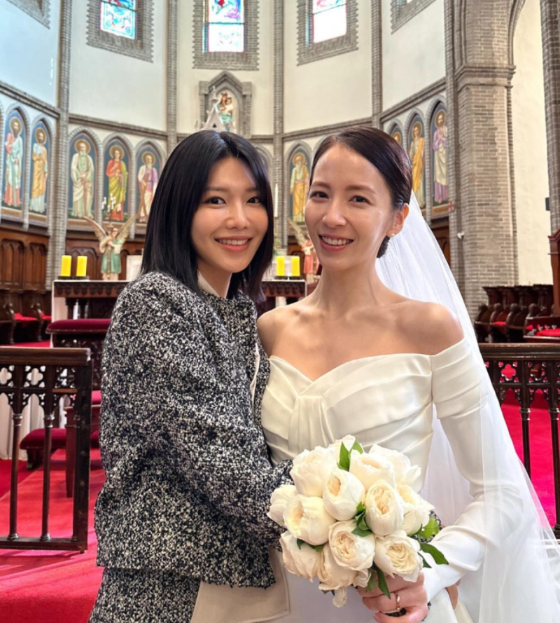 "결혼식 갈 때마다 옷이 고민이라면?" 여자 연예인 하객패션 TOP3