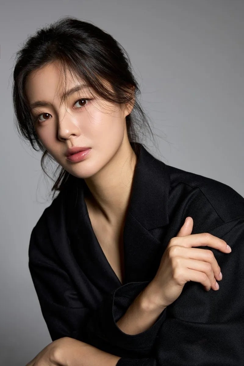 李善彬個人資料：年齡、與李光洙戀情、身高、本名、故鄉、學歷、婚姻，以及電視劇電影近況