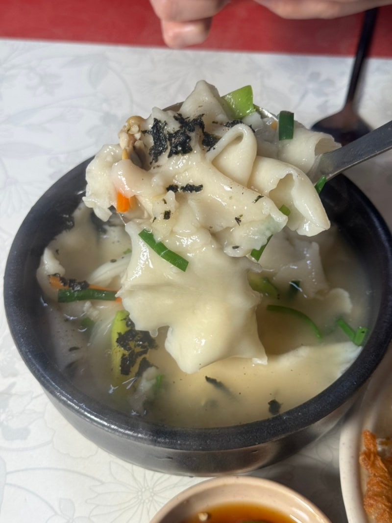 서울 북촌맛집 삼청동수제비 감자전 웨이팅 솔직후기