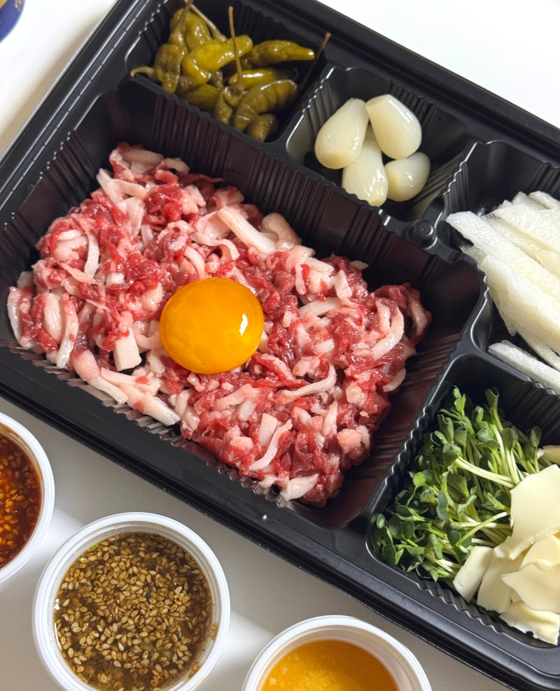 서면 육회 배달 포장 맛집 육회한점 차돌육회 추천