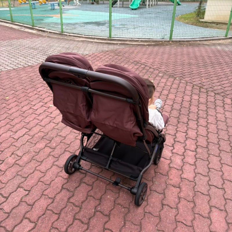 연년생 쌍둥이 유모차 슈퍼 컴팩트 쌍둥이 유모차 미니고 트윈