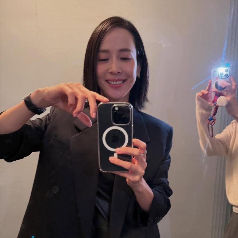 "라면은 1년에 딱 2번.." 45세 조여정, 뉴욕서 난리 난 동안 미모 비결