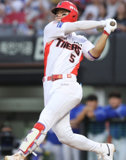 [KBO]충격!! 충격!! "오스틴 보고 있나!" 41호 추격에 43호 대형포로 응수한 김도영, 홈런왕 왕좌 ....
