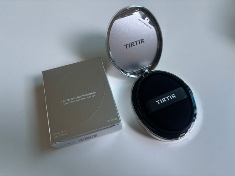 티르티르 쿠션 추천 틴티드 스킨 글로우 쿠션 23N 샌드 촉촉한 광채쿠션 후기