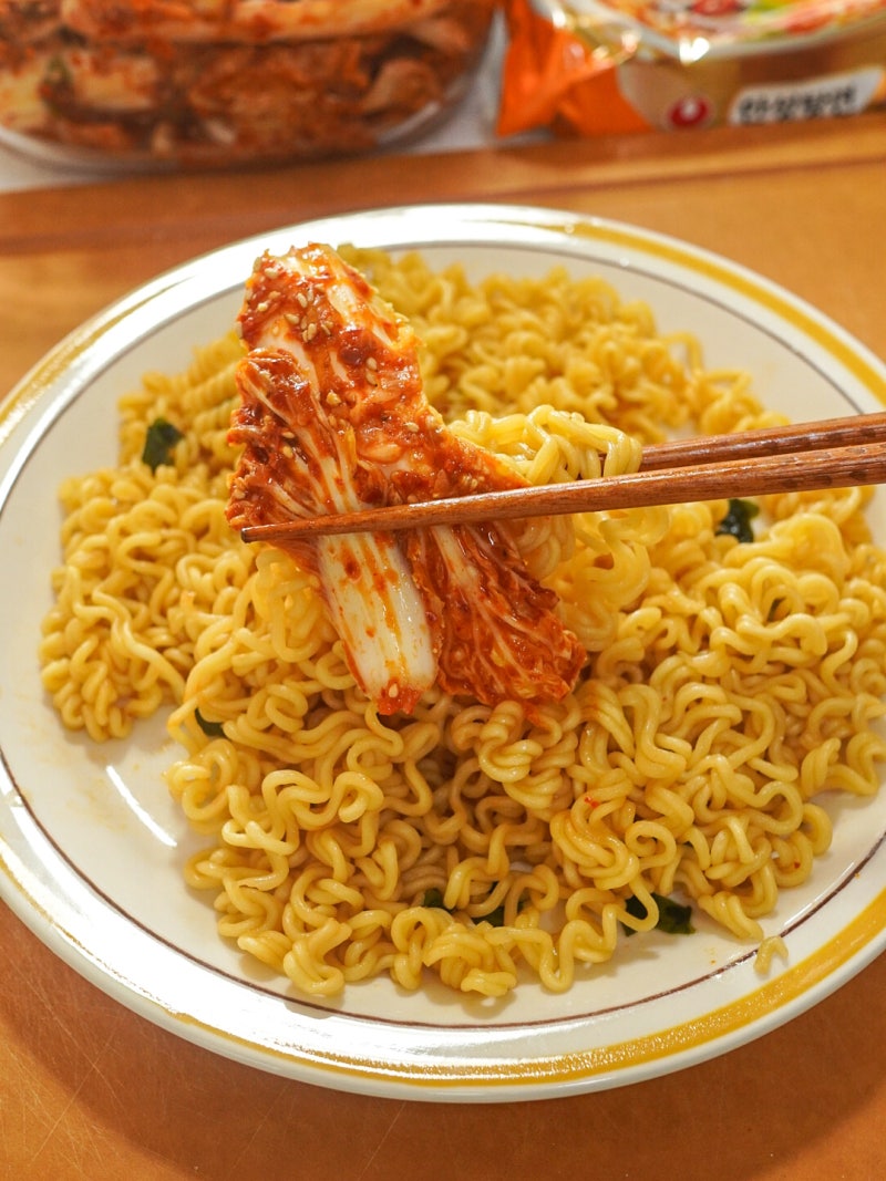 요새 유행하는 라면 말려먹기_말려먹으면 더 맛있는 라면종류/라면레시피