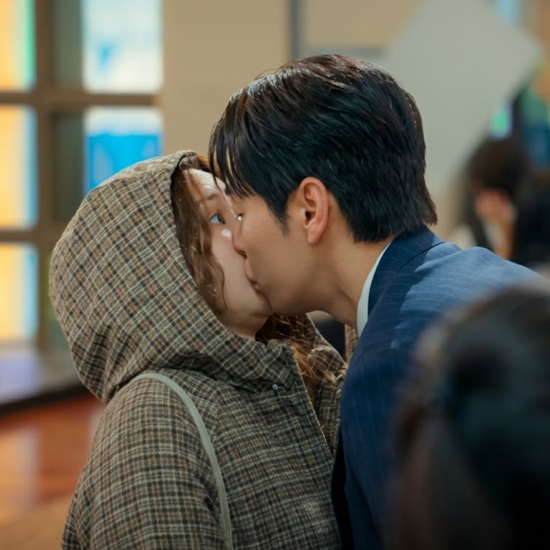 "서로 떨어지면 큰일? 나를 충전해줘" 넷플릭스 10월 로맨스코메디 드라마 김영광 채수빈 신....