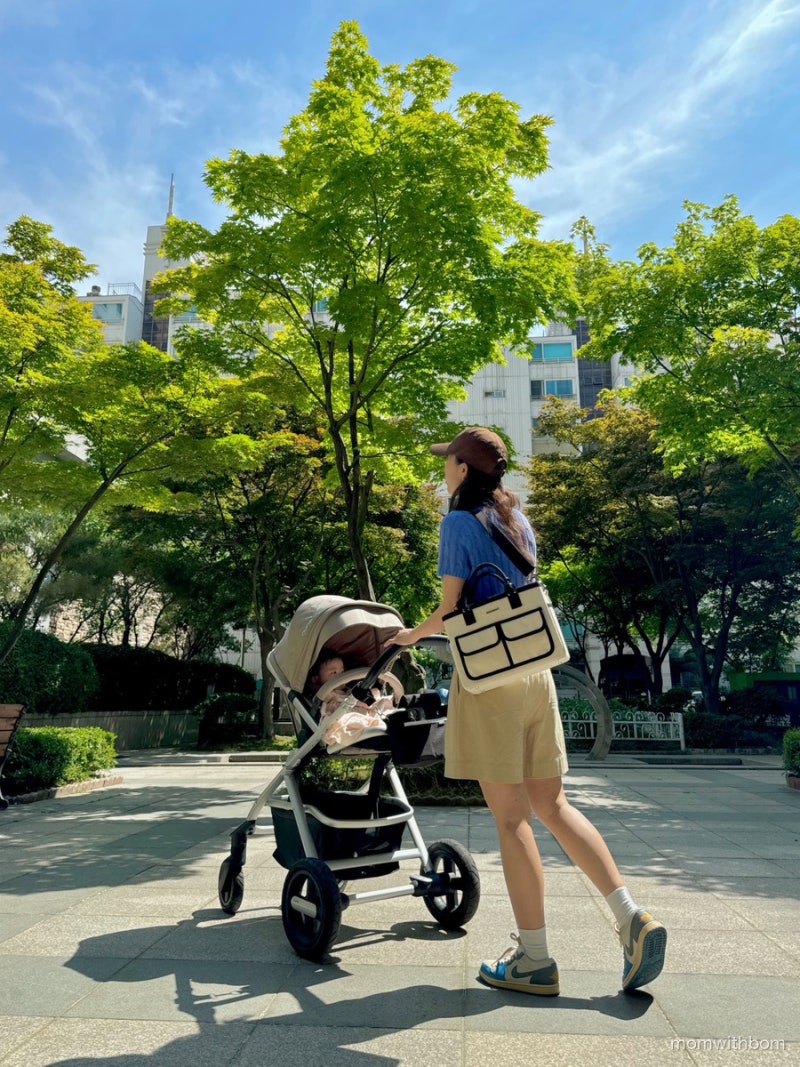 기저귀가방 숄더백 고를 때, 용량 말고 이너백부터 보세요 (모어모르 머치백 미디움)