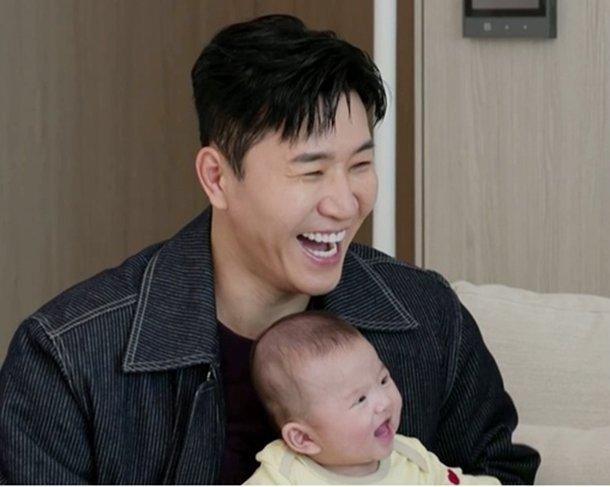 김종민 "제가 아빠가 됐습니다" 아내 임신 17주 1년 금주한 이유