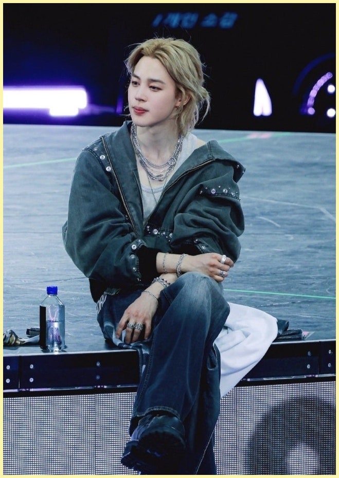 방탄소년단 지민 생일, 서울→부산 초특급 이벤트…팬심 스케일 '역대급'