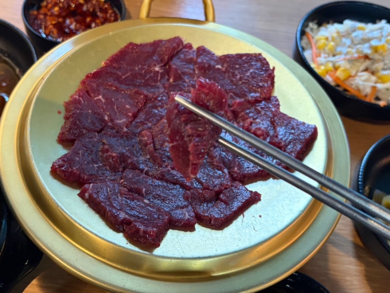 [대구/동구] 야구팬들이라면 꼭 들러 삼성팬이라면 꼭 와 뭉티기맛집 “대왕생고기”