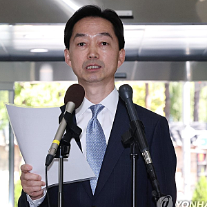 「이재명 정부가 선택했는데 ‘친윤 검사’ 논란? 초대 중수청장 후보 김지용은 누구인가」
