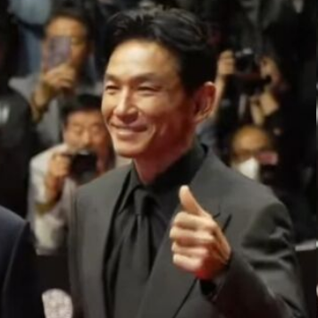 '가능한 사랑' 전도연 조여정 블랙 오프숄더, 황정민 부국제 레드카펫 등장