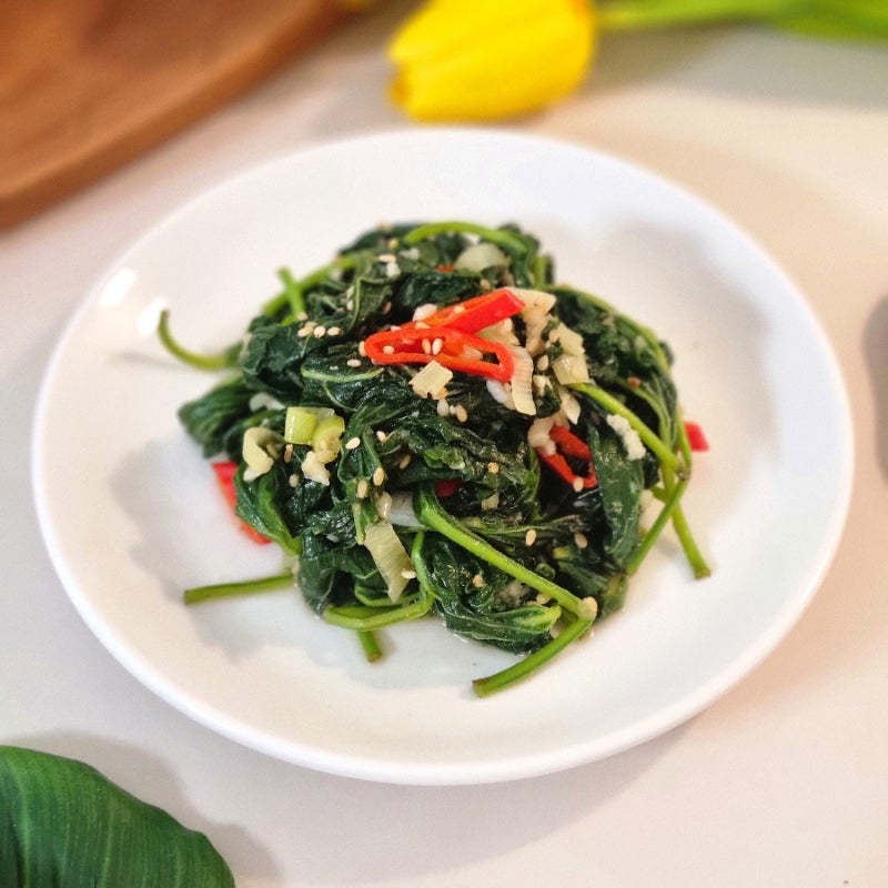 부드럽고 향긋한 깻잎순나물 간단한 깻잎순무침 레시피