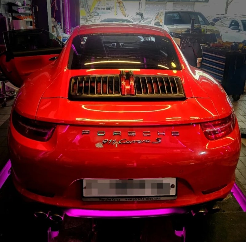 포르쉐 911 카레라S 에어컨 가스 누설 수리 단순 냉매 충전이 아닌, 누설 원인을 찾아 정확하....