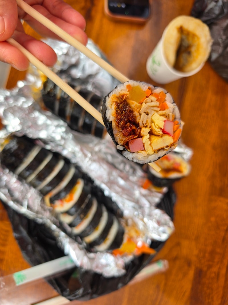 대구 서문시장 장날김밥, 이 가격에 이 양 실화?