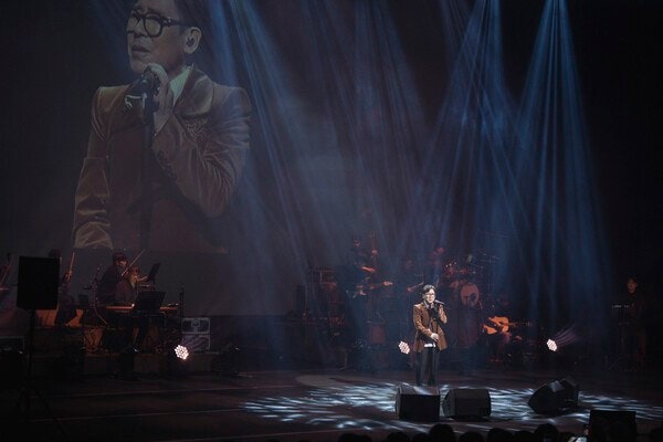 가을밤 물들인 미성의 전설… 조관우 단독 콘서트 '가을의 기적' 성료