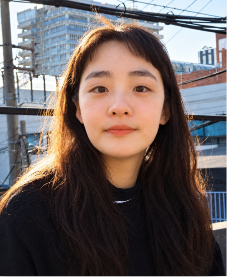 “고3 때 설경구가 ‘배우 시켜라’ 했던 소녀” , 파친코 거쳐 부산국제영화제 얼굴 됐다