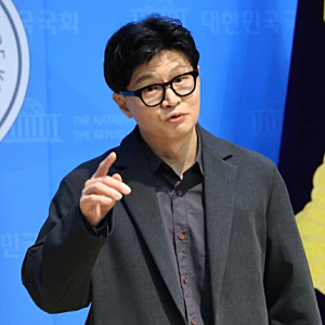 [속보] 김성태 “한동훈 단독 플레이, 국힘은 ‘우리가 왜 끼냐’ 분위기”…당내 기류 심상....