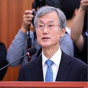 국감 나온 대법원장 조희대 "국회의 제청관여는 위헌"…문건 준비해 재제청 발언 핵심 정리