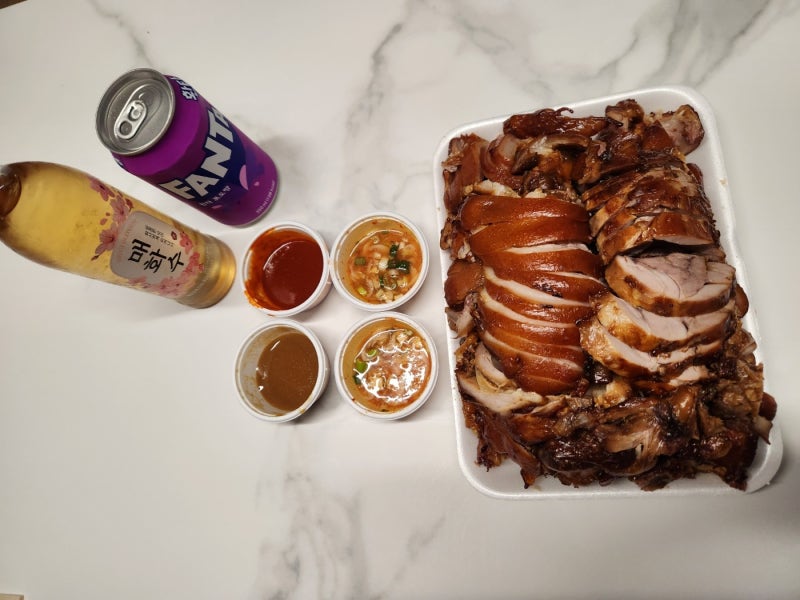 천안 중앙시장 맛집 추천! 쫄깃함 끝판왕 장터왕족발 포장 솔직 후기