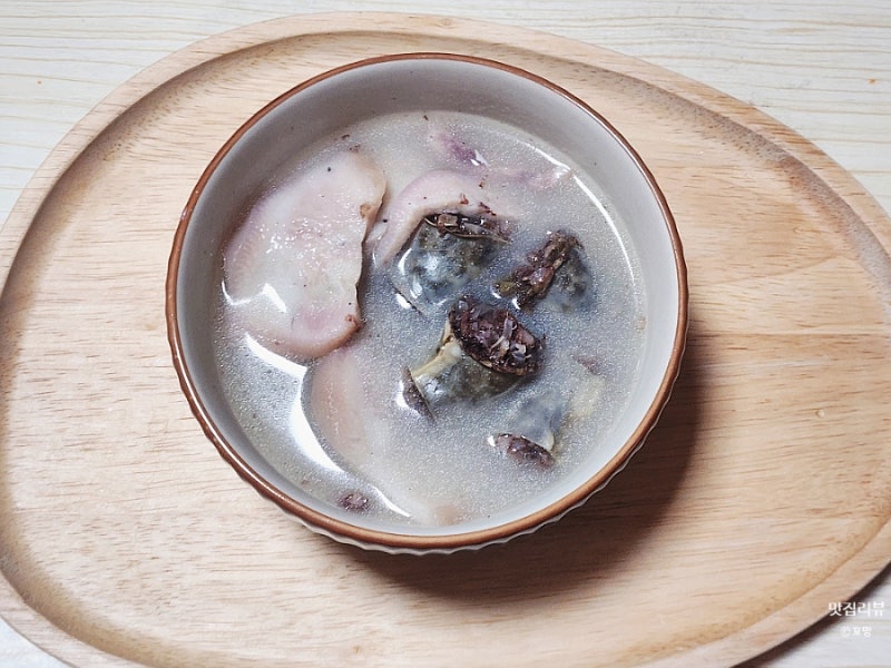 더짱터 집에서 맛보는 국밥집 돼지국밥 밀키트 택배 후기