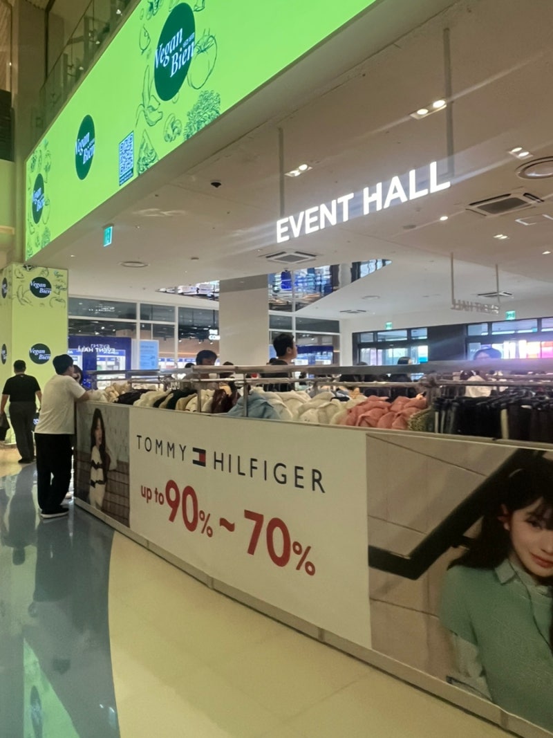 동부산 롯데아울렛 라코스테 & 타미힐피거 역대급 빅세일 총정리 (최대 90% 할인), 제품 구매 ....