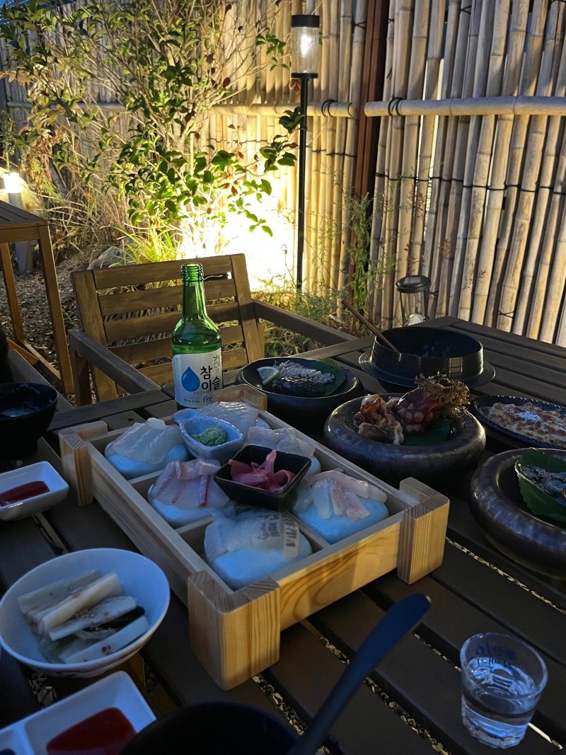 [부산 광안리] 분위기 좋은 야장 숙성회 맛집 ‘수련회’ 내돈내산 | 애견동반가능 | 예약가....